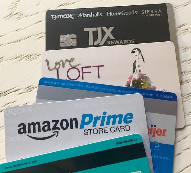 Interstate Associates Shares How to Pay Off Your Credit Card Debt - interstate associates shares how pay