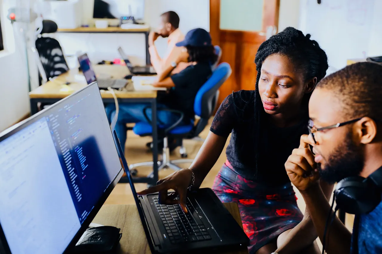 Why All High School Students Should Take a Personal Finance Course Before Graduating - why all high school students